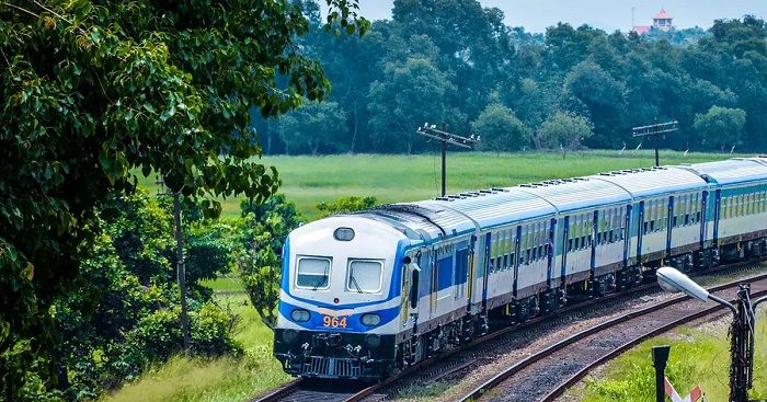 Express train service from Colombo to Mannar