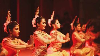 Habarana Cultural Center