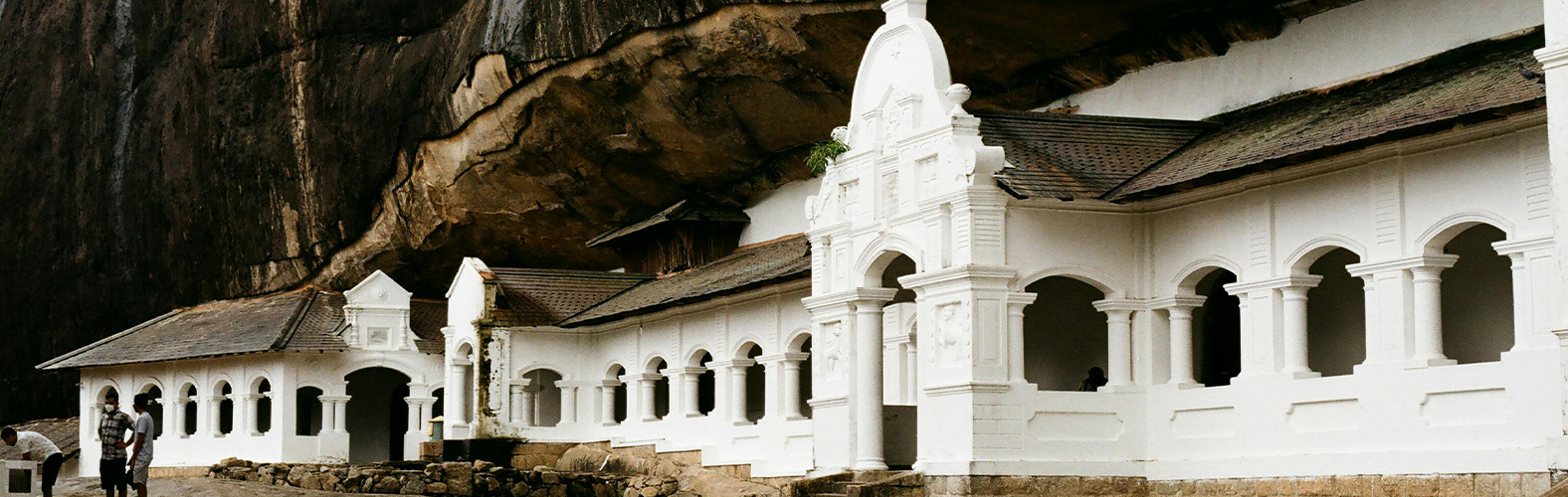 Dambulla Cave Temple Image