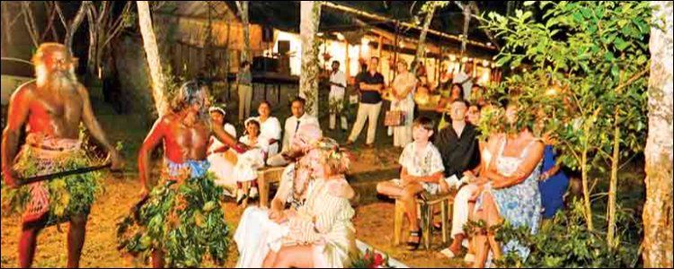 src="https://www.ceylonexpeditions.com/medias/media/big/910/image-75be9499b8-2.jpg"