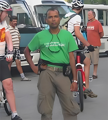 Dr. Mahesh Priyadarshana