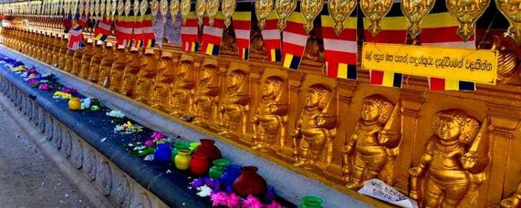 kelaniya-temple-sri-lanka Image
