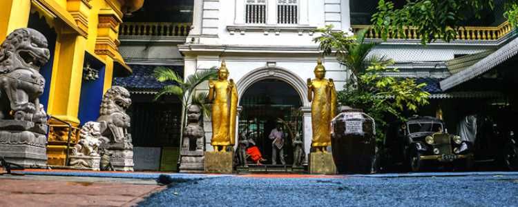 Gangaramaya Buddhist Temple Colombo Sri Lanka Image